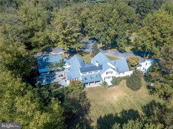 1513 Weyhill Crescent Dr Bethlehem PA 18015