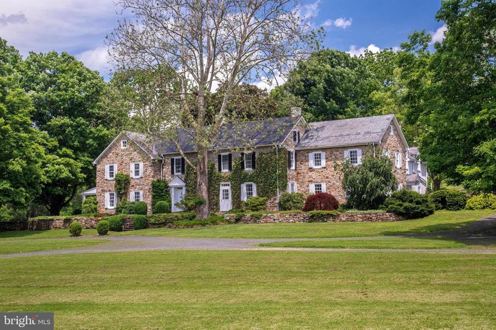 3020 Haupts Bridge Rd Riegelsville  PA 18077
