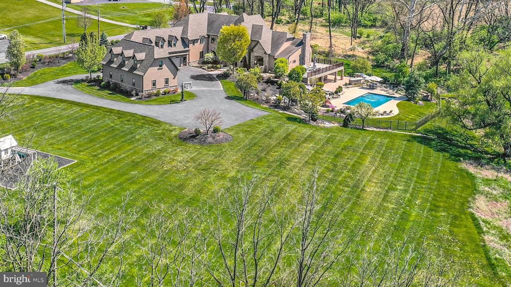 7445\ Driftwood Rd Northampton PA 18067